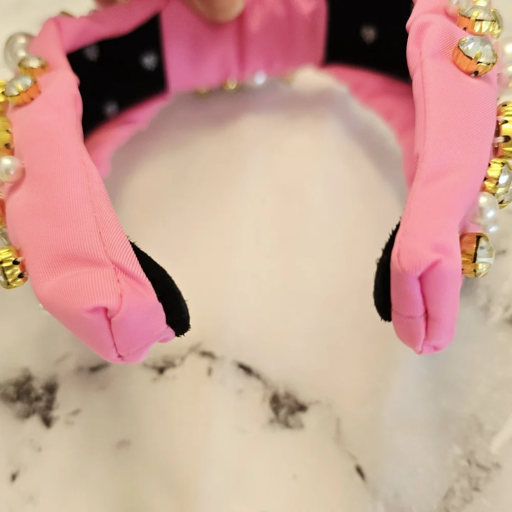LELE SADOUGHI X STONEY CLOVER BUBBLEGUM PEARL & CRYSTAL HEARTS KNOTTED HEADBAND